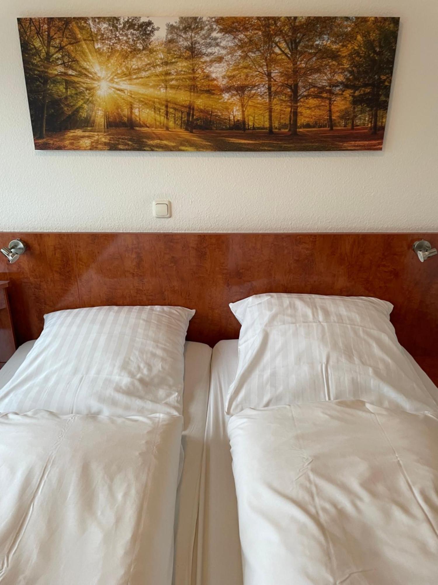 Hotel Merkenich Κολωνία Εξωτερικό φωτογραφία