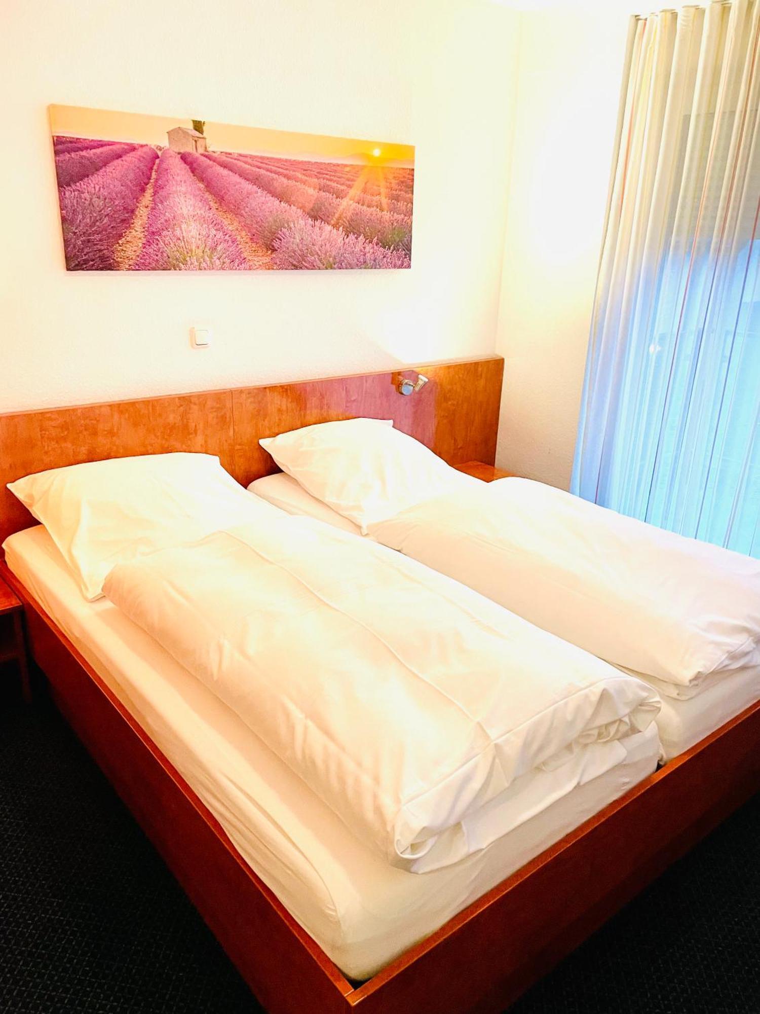 Hotel Merkenich Κολωνία Εξωτερικό φωτογραφία
